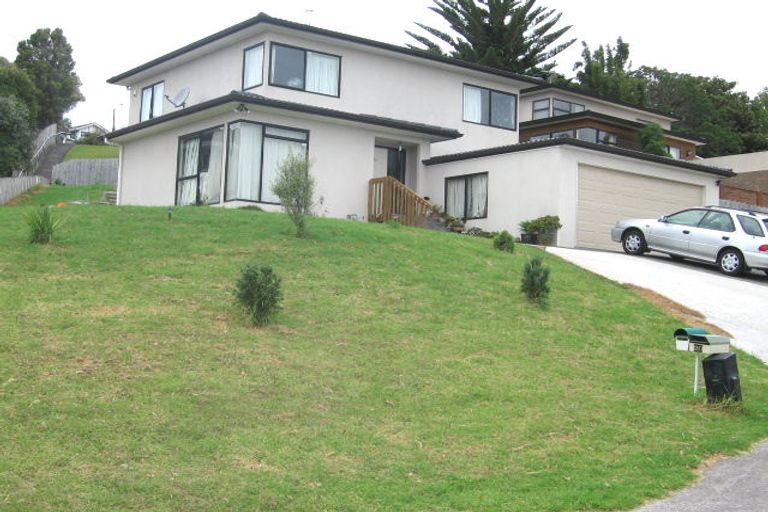 Photo of property in 20 Stephanie Close, Glenfield, Auckland, 0629
