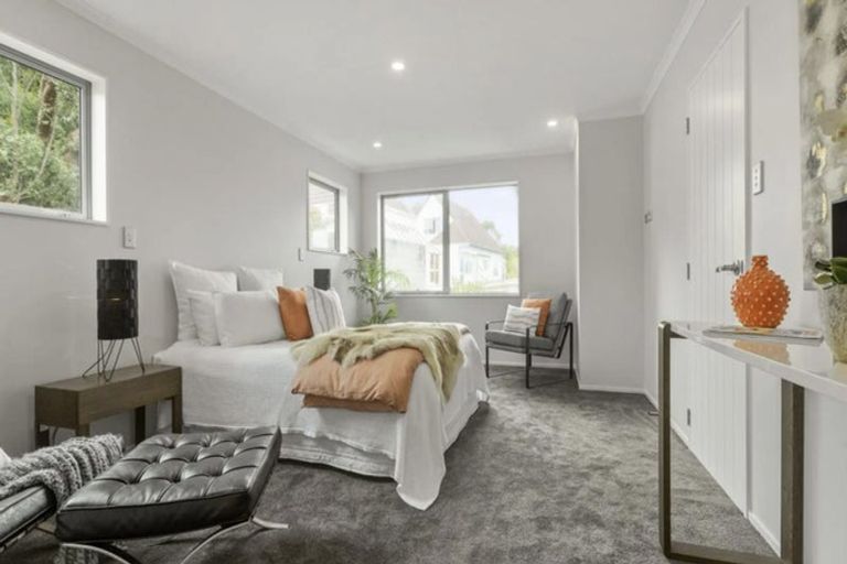 Photo of property in 40 Greenfinch Road, Hobsonville, Auckland, 0616