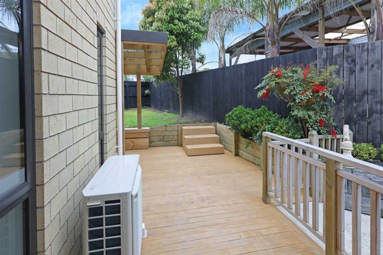 Photo of property in 48a Jillian Drive, Ranui, Auckland, 0612