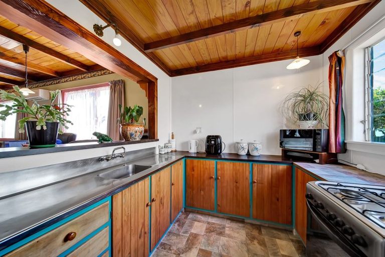 Photo of property in 56 Vogel Street, Hawera, 4610