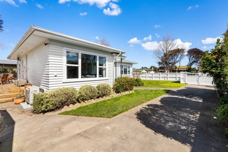 Photo of property in 816 Clive Street, Akina, Hastings, 4122