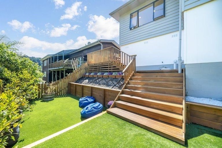 Photo of property in 31 Forest Road, Pinehaven, Upper Hutt, 5019