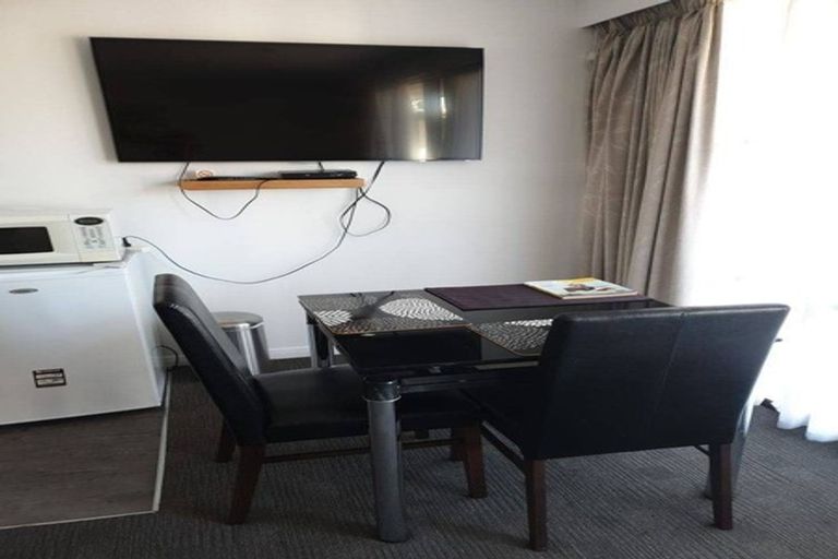 Photo of property in 163-165 Yarrow Street, Invercargill, 9810