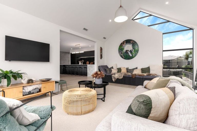 Photo of property in 13 Karere Avenue, Marshland, Christchurch, 8083