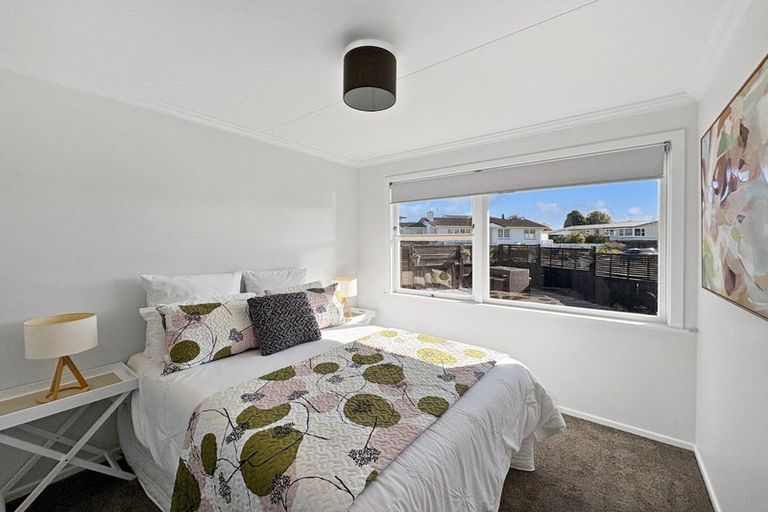 Photo of property in 10 Fuchsia Avenue, Pukete, Hamilton, 3200