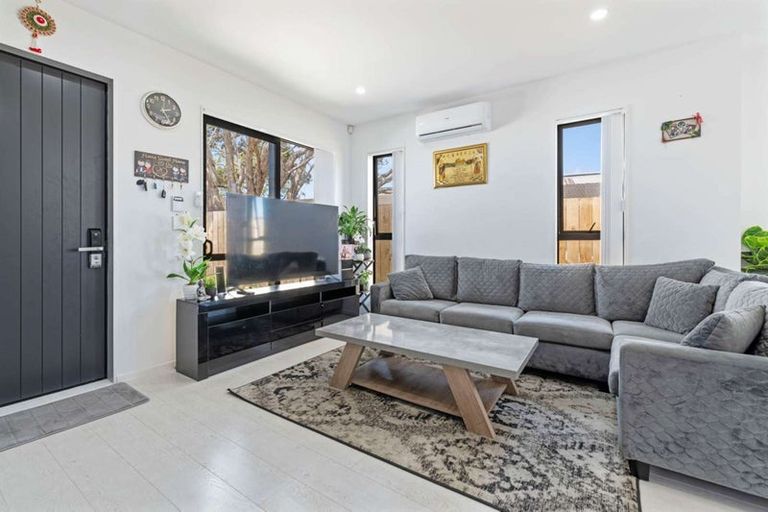 Photo of property in 4d Carolyn Street, Manukau, Auckland, 2025