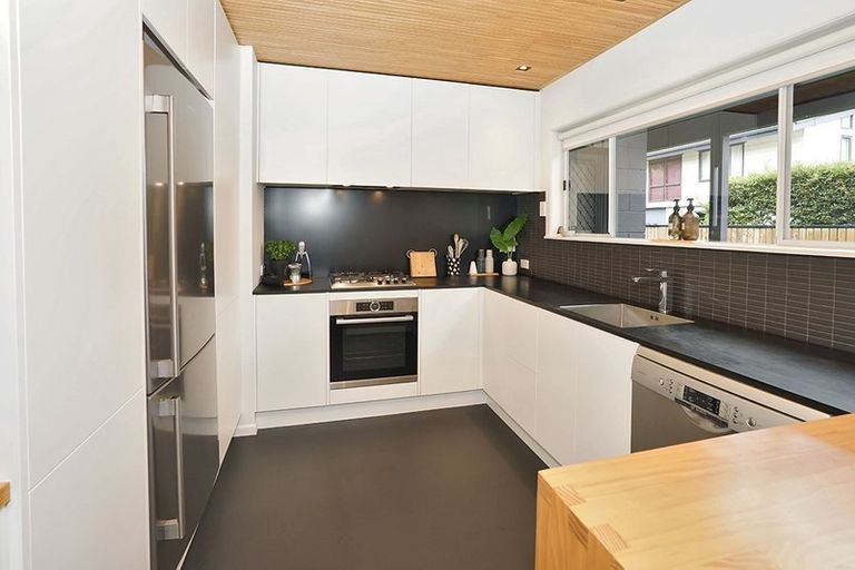 Photo of property in 10 Linthorpe Place, Hillcrest, Hamilton, 3216