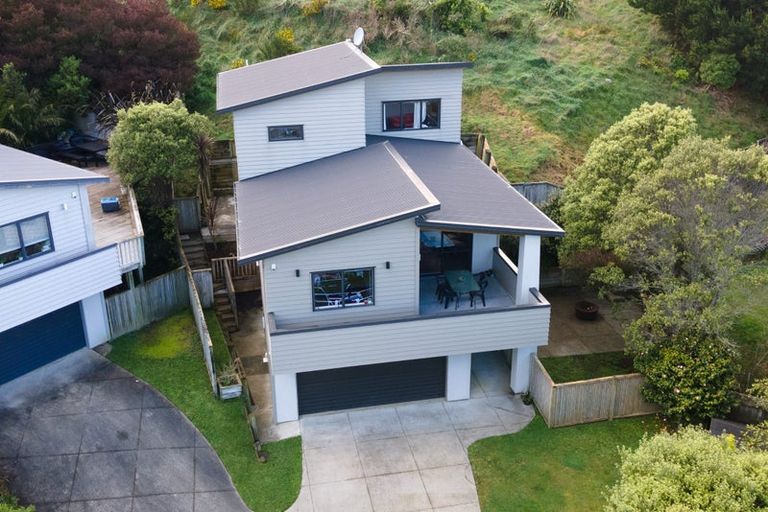 Photo of property in 11a Mauldeth Terrace, Churton Park, Wellington, 6037