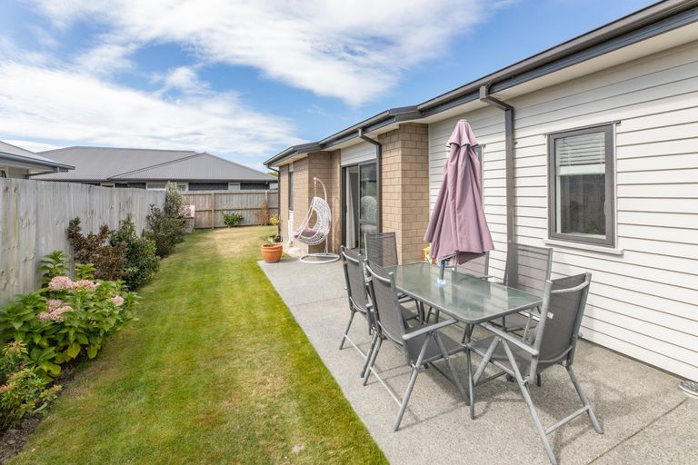 Photo of property in 4 Robert Duncan Road, Belfast, Christchurch, 8051