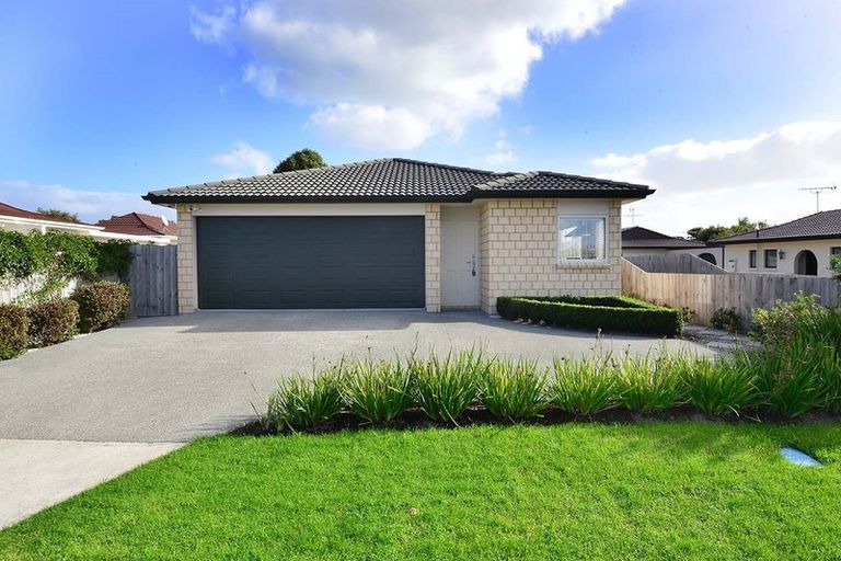 Photo of property in 44 Hatton Road, Orewa, 0931