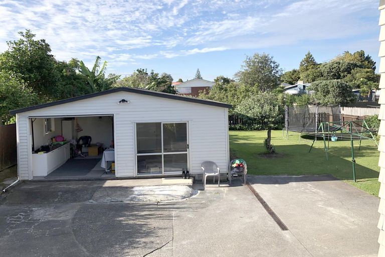 Photo of property in 130 Browns Road, Manurewa, Auckland, 2102