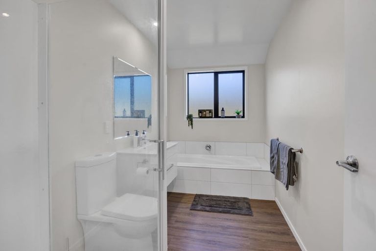 Photo of property in 191 Turuturu Road, Hawera, 4674