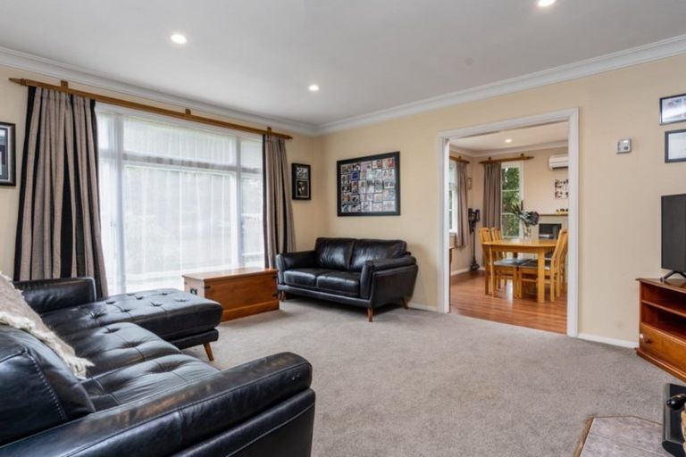 Photo of property in 34 Jellicoe Street, Greytown, 5712