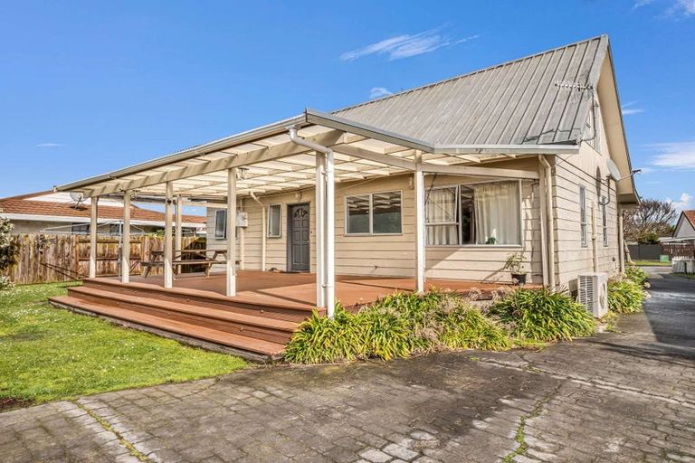 Photo of property in 62 Rennie Avenue, Milson, Palmerston North, 4414