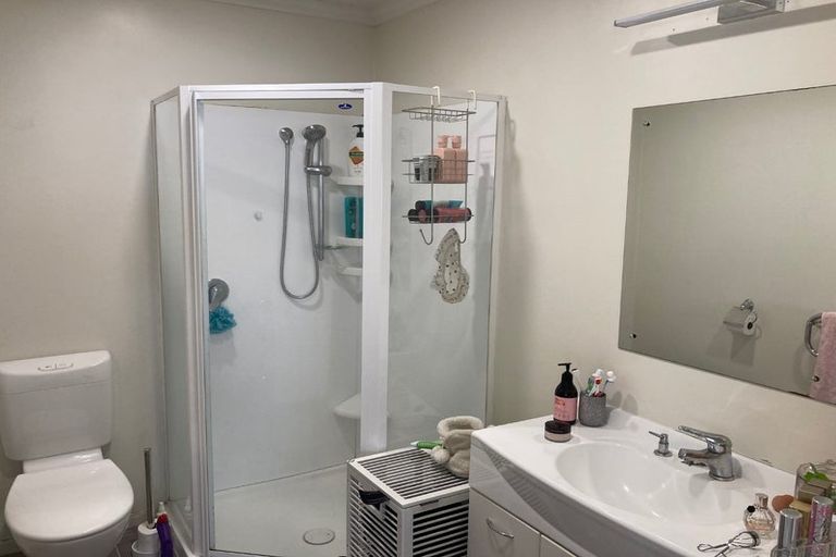 Photo of property in 19 Tattenhall Grove, Churton Park, Wellington, 6037