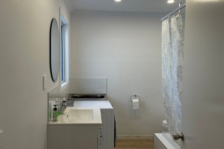 Photo of property in 72 Alexandra Street, Marton, 4710