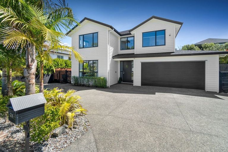 Photo of property in 24 Flavell Drive, Orewa, 0931