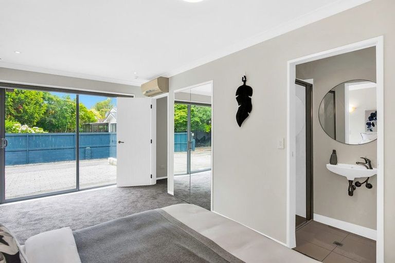 Photo of property in 185 Te Moana Road, Waikanae, 5036