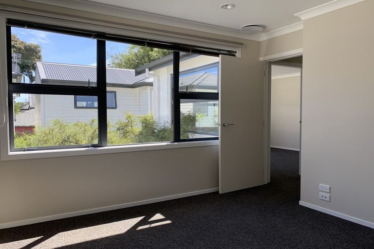 Photo of property in 35 Nairn Street, Mount Cook, Wellington, 6011