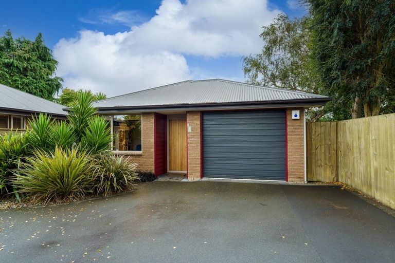 Photo of property in 2/62 Radley Street, Woolston, Christchurch, 8023
