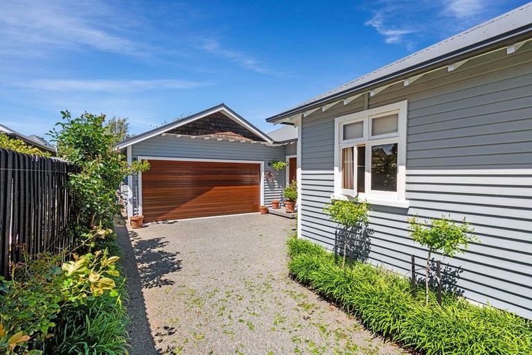 Photo of property in 11 Massey Crescent, St Albans, Christchurch, 8014