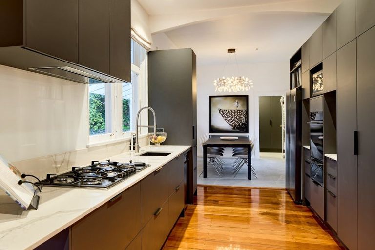 Photo of property in 18 Wairere Road, Belmont, Lower Hutt, 5010