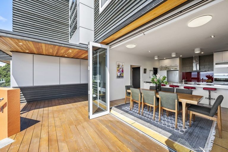 Photo of property in 2 Coolidge Street, Brooklyn, Wellington, 6021
