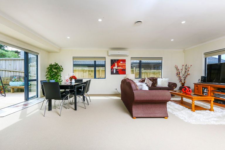 Photo of property in 141a Portage Road, New Lynn, Auckland, 0600