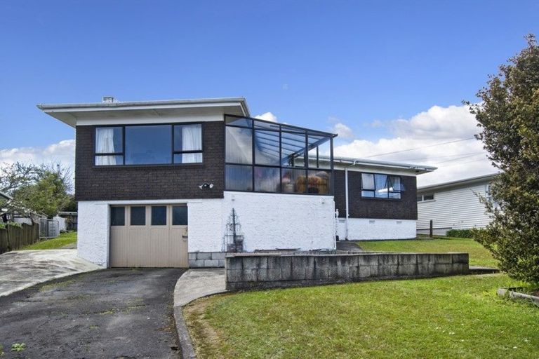 Photo of property in 5 Hinemoa Street, Onerahi, Whangarei, 0110