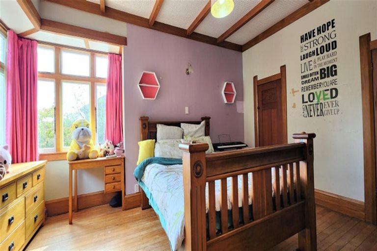 Photo of property in 9 Kitchener Street, Waipukurau, 4200