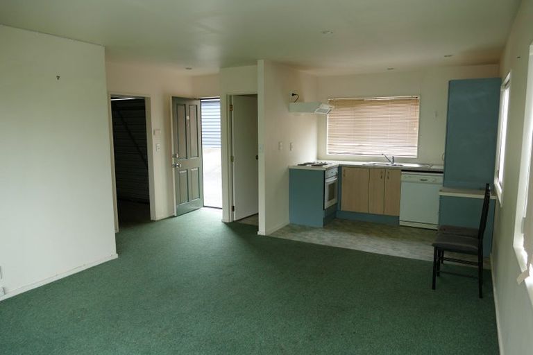 Photo of property in 15/1 Melview Place, New Lynn, Auckland, 0600