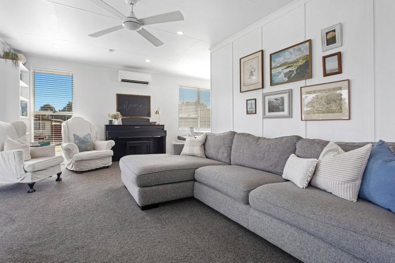 Photo of property in 9 Farnworth Crescent, Whakatane, 3120