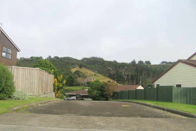 Photo of property in 34 Exploration Way, Whitby, Porirua, 5024