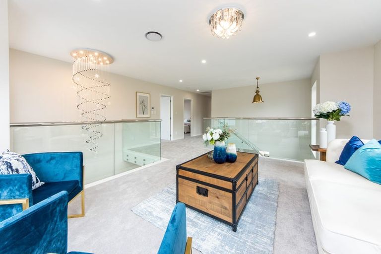 Photo of property in 19 Thomas Rielly Avenue, Hobsonville, Auckland, 0616