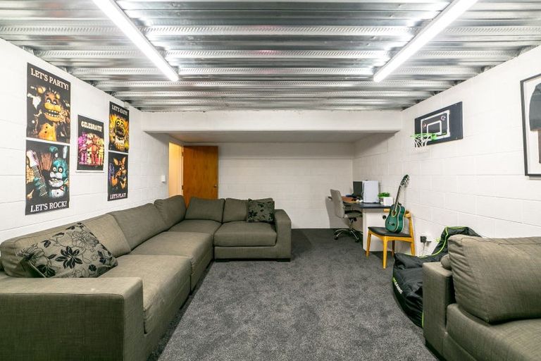 Photo of property in 20a Jellicoe Street, Greytown, 5712