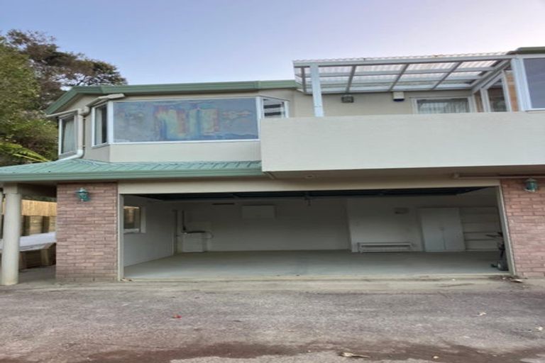 Photo of property in 8 Greenridge Court, Glenfield, Auckland, 0629