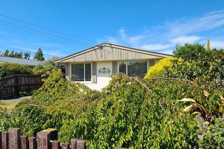 Photo of property in 1/5 Merrin Street, Avonhead, Christchurch, 8042