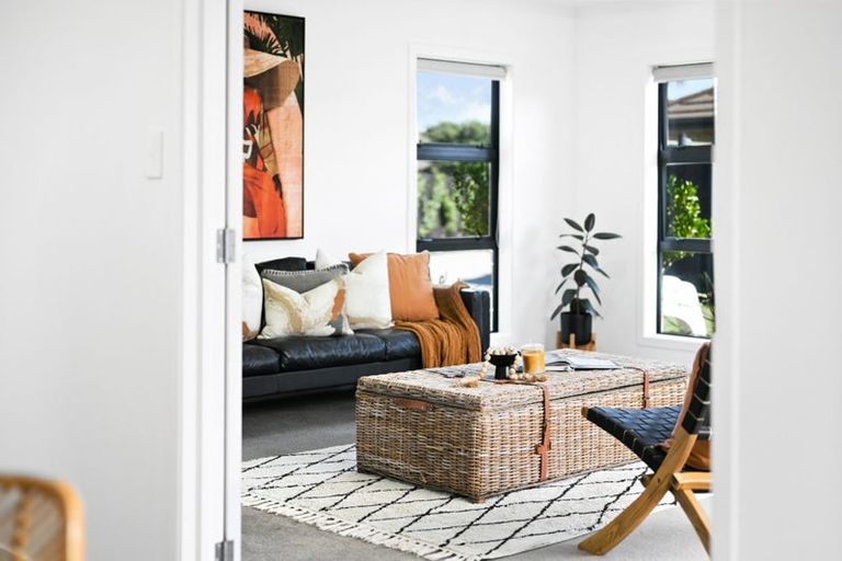 Photo of property in 1 Hebe Crescent, Papamoa Beach, Papamoa, 3118