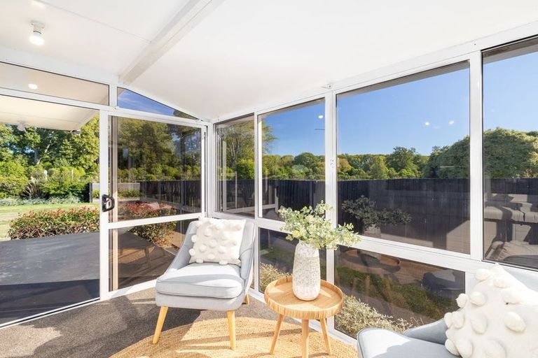 Photo of property in 235 Johns Road, Northwood, Christchurch, 8051