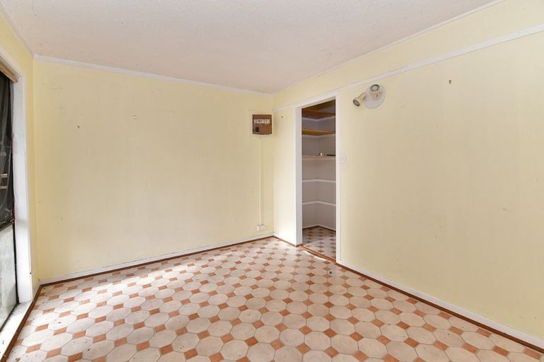 Photo of property in 11 Albert Hall Drive, Red Beach, 0932