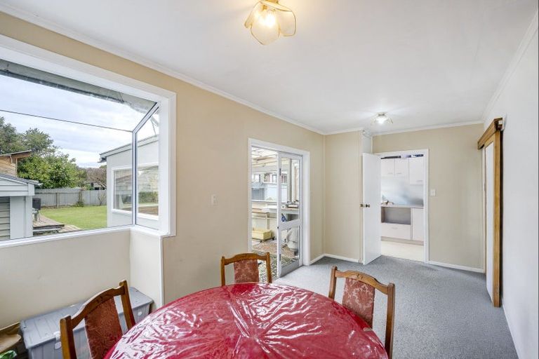 Photo of property in 57 Taradale Road, Onekawa, Napier, 4110
