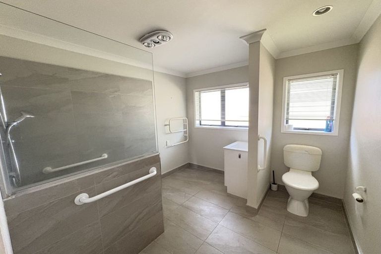 Photo of property in 8 Walnut Grove, Whakatane, 3120