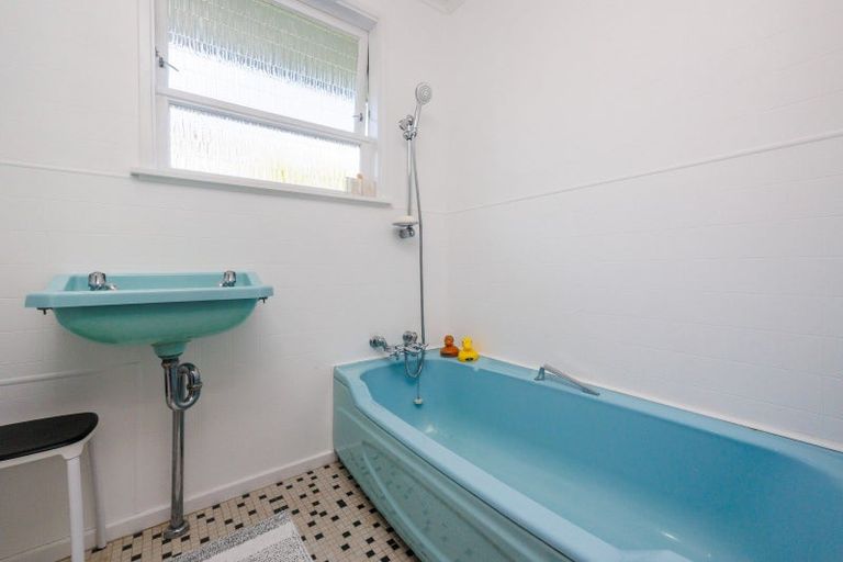 Photo of property in 245 Victoria Avenue, Hokowhitu, Palmerston North, 4410
