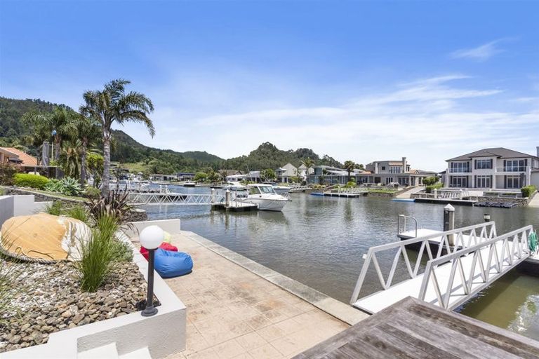 Photo of property in 131 Motu Capri, Pauanui, Hikuai, 3579