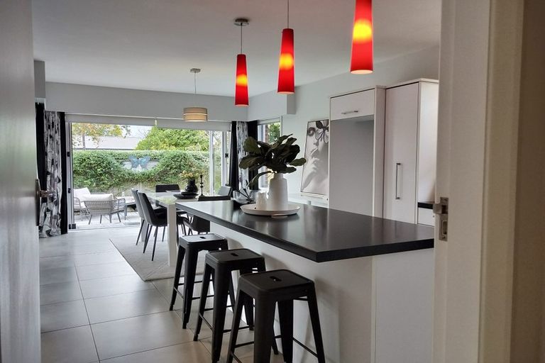 Photo of property in 26 Ihle Street, Terrace End, Palmerston North, 4410