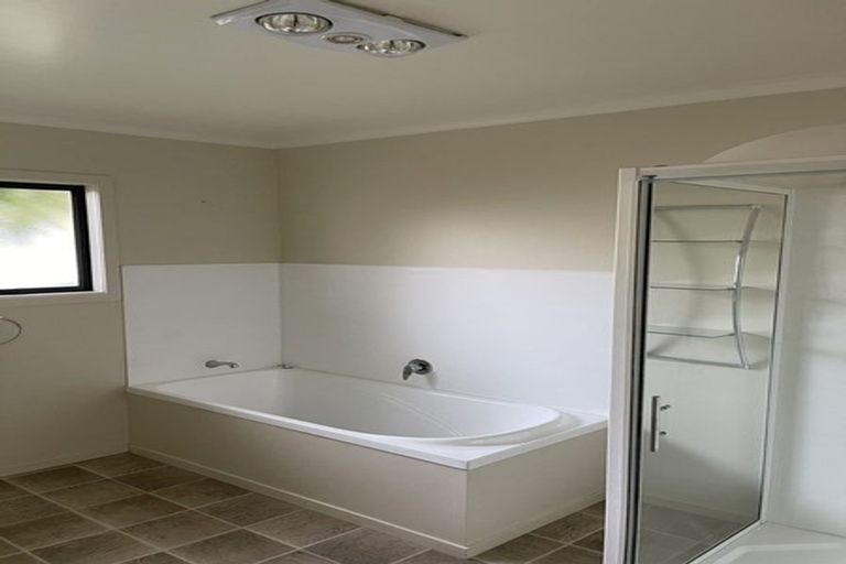 Photo of property in 28a Great North Road, Waipawa, 4210