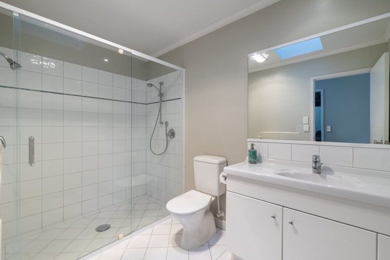 Photo of property in 18 Sovereign Drive, Papamoa Beach, Papamoa, 3118