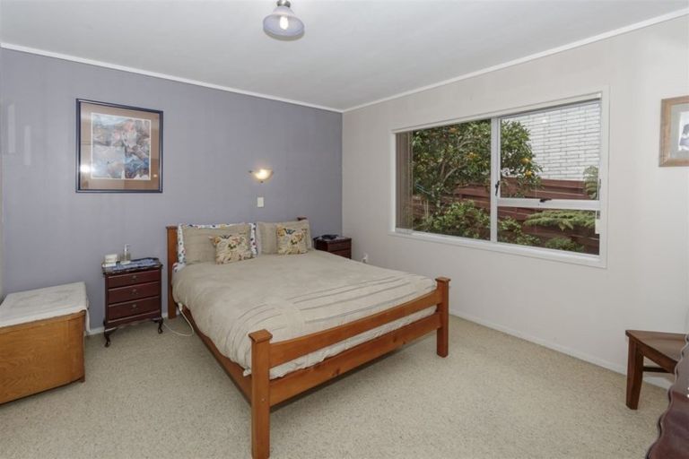 Photo of property in 1/20 Merchant Avenue, Te Atatu South, Auckland, 0610