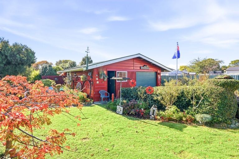 Photo of property in 22 Tararua Street, Pahiatua, 4910