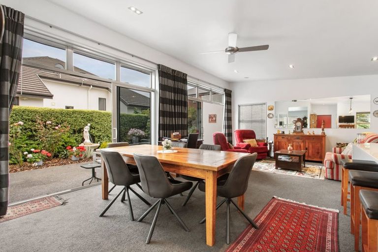 Photo of property in 6 Brookfield Drive, Northwood, Christchurch, 8051